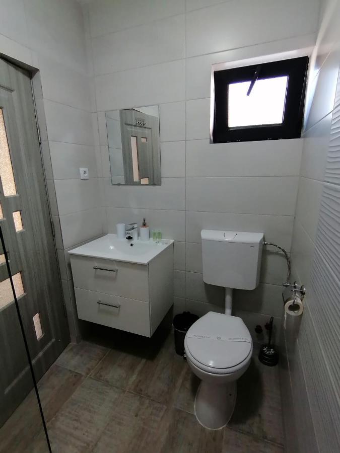 Casutele Amaliei Hotel Corbu  Kültér fotó