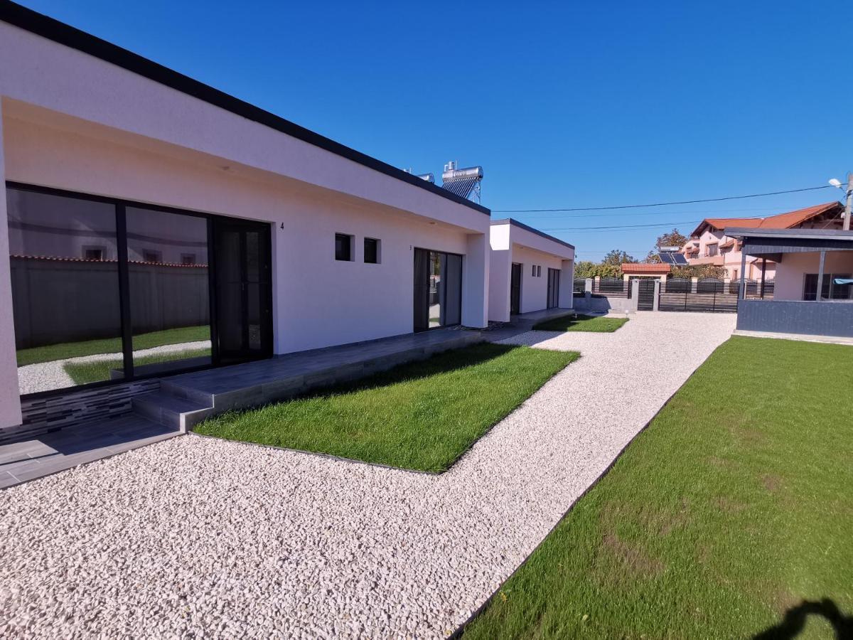 Casutele Amaliei Hotel Corbu  Kültér fotó
