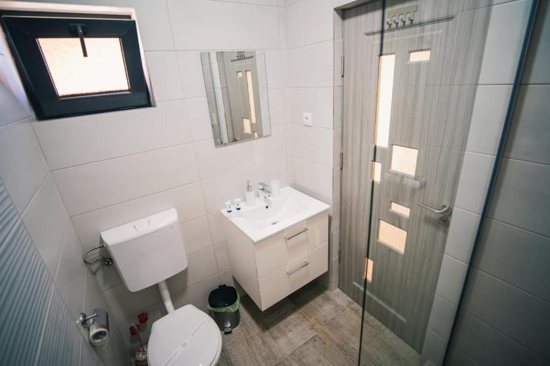 Casutele Amaliei Hotel Corbu  Kültér fotó