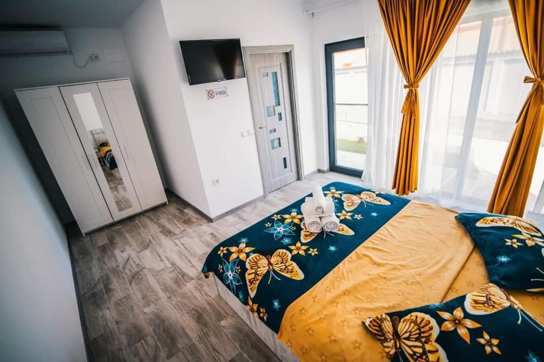 Casutele Amaliei Hotel Corbu  Kültér fotó