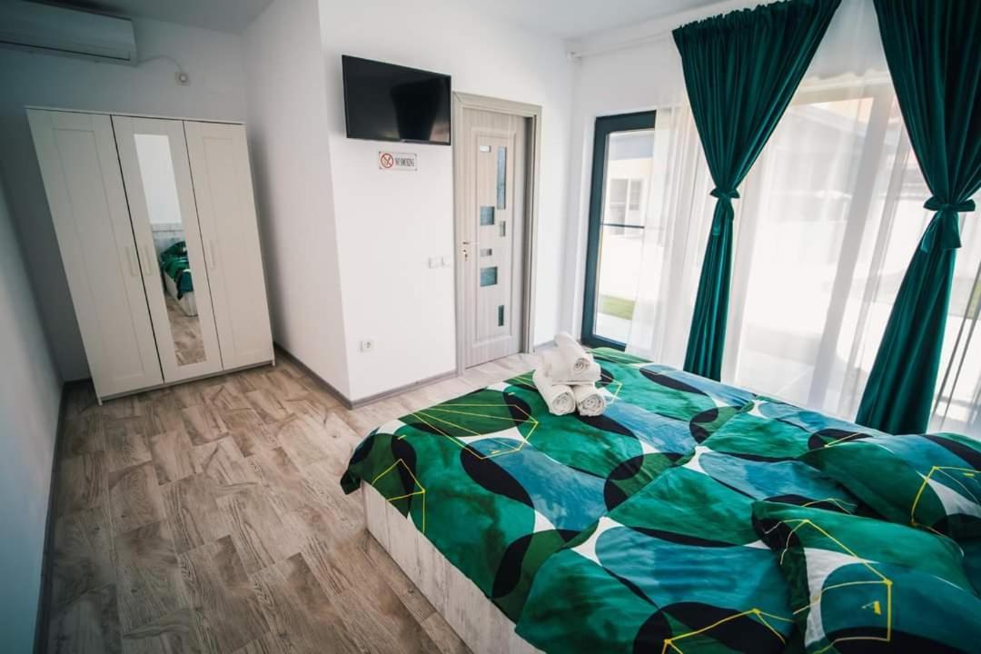 Casutele Amaliei Hotel Corbu  Kültér fotó