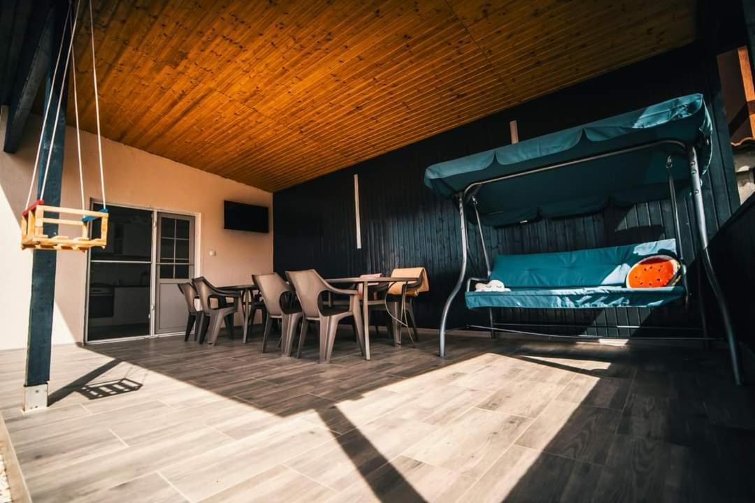 Casutele Amaliei Hotel Corbu  Kültér fotó